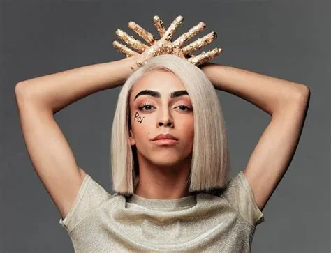 O Incrível Concerto de Bilal Hassani no Cairo: Uma Noite Inesquecível de Música e Glamour!